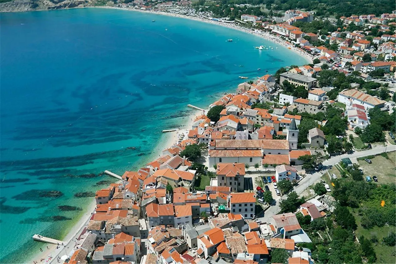 Apartments Myrjam Baska  0*, Baska (Krk) Croatia